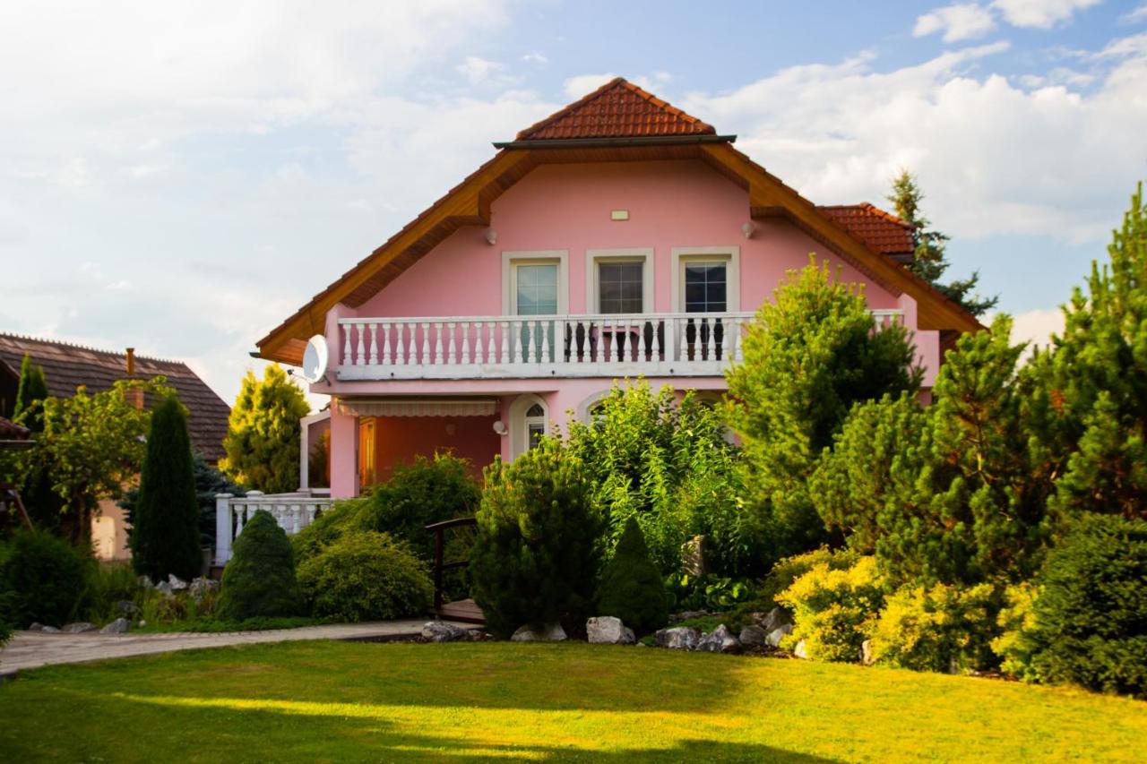 فيلا Wow Liptov Holiday House Liptovský Mikuláš المظهر الخارجي الصورة